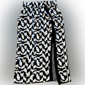 Kahlana Barfield Brown Future Collective Midi Skirt Geometric Black & White L